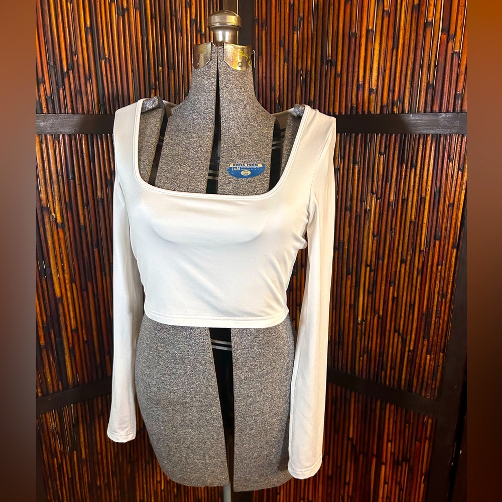 Long Sleeved Square Neckline Crop Top
